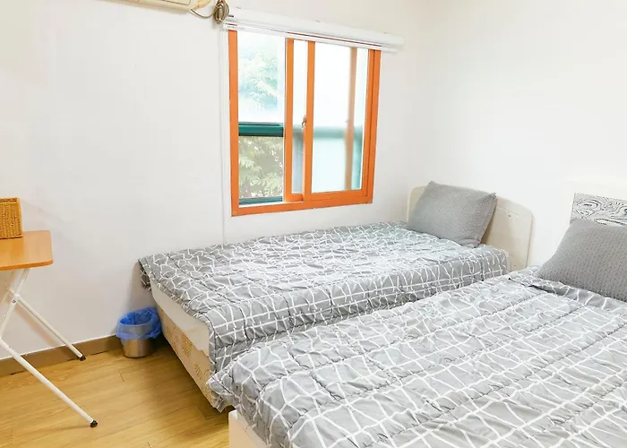 Hipzy Guesthouse