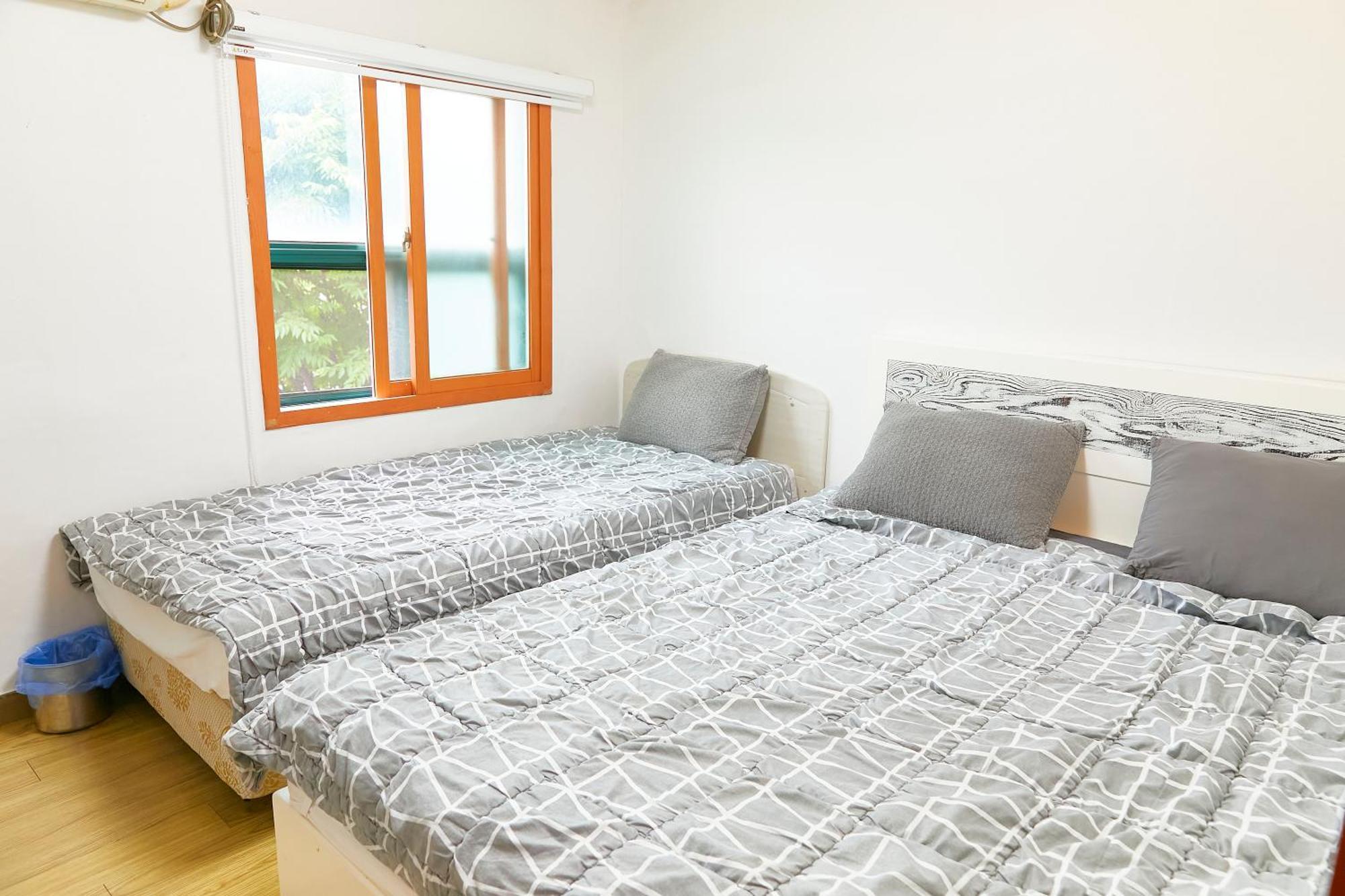 Hostel Hipzy *