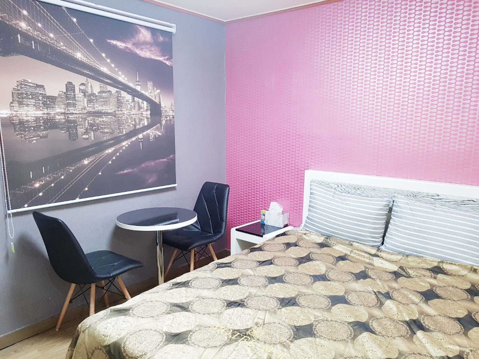 Hostel Hipzy Seoul